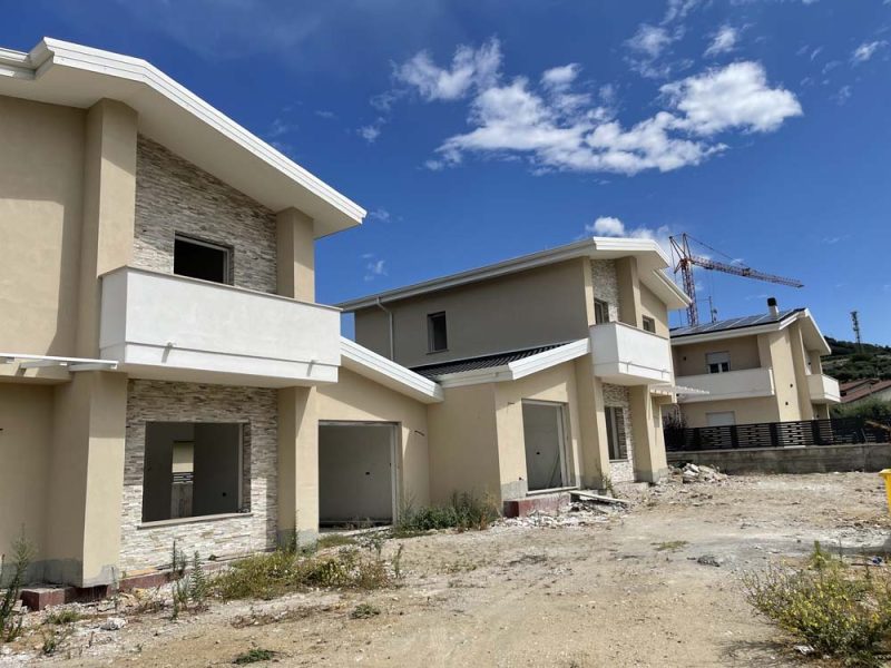 Complesso residenziale contrada Lupinello Luzzi CRT Costruzioni 8